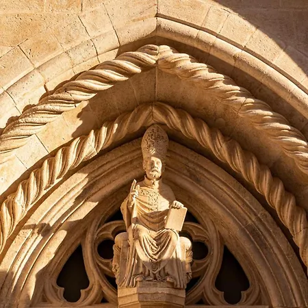 16thc Venetian Gothic Palace - Dei Nobili